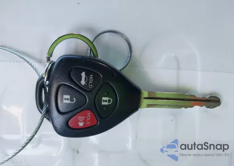 2009 Toyota Corolla S from USA, damaged, VIN 1NXBU40EX9Z044380